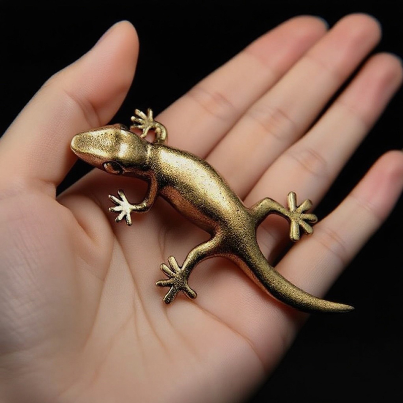 Office Desk Tech Accessories - Handgemaakte bronzen retro gekko hagedis kameleon