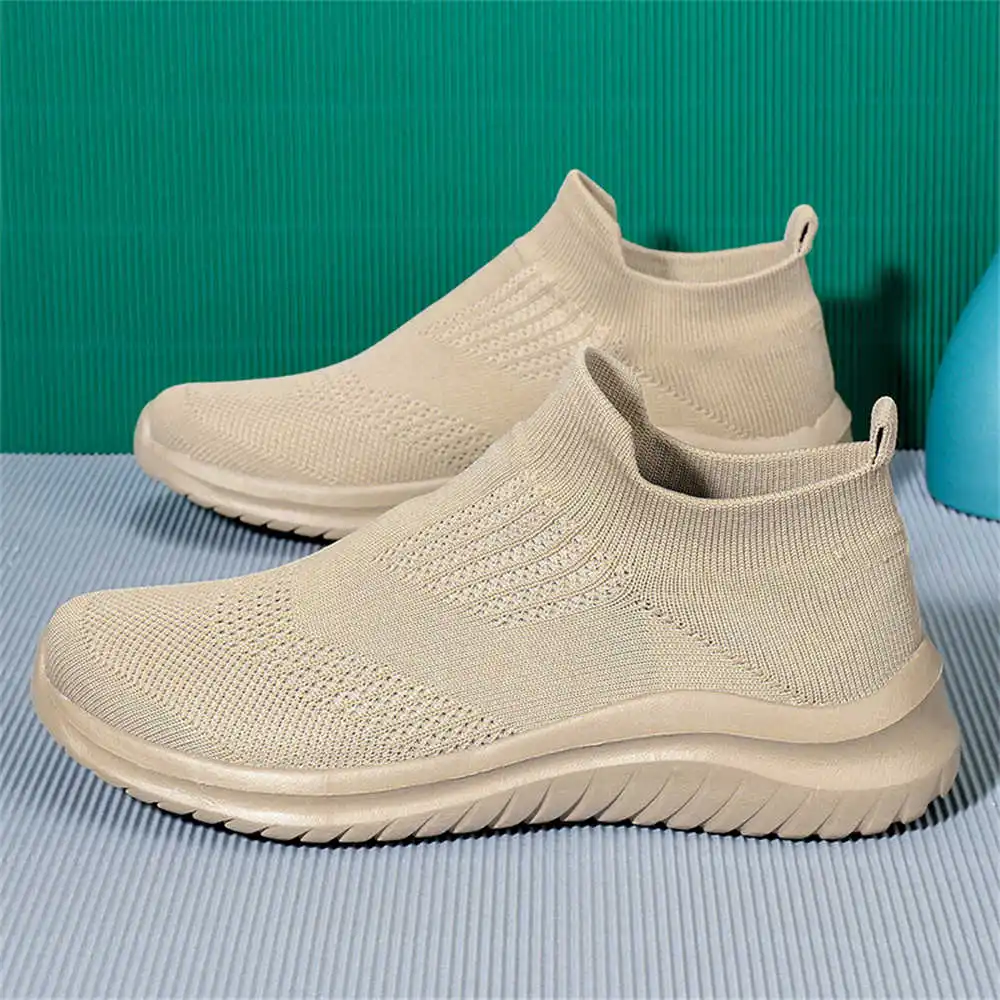 Beige Zachte Nieuwe Nieuwighei - Office Tech Design recensie en prijs